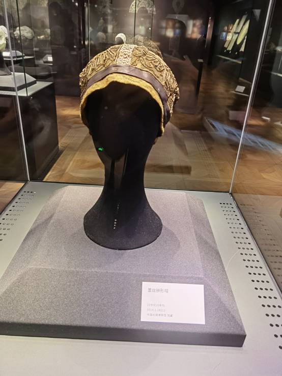 Ϸñ жȿŶԶ